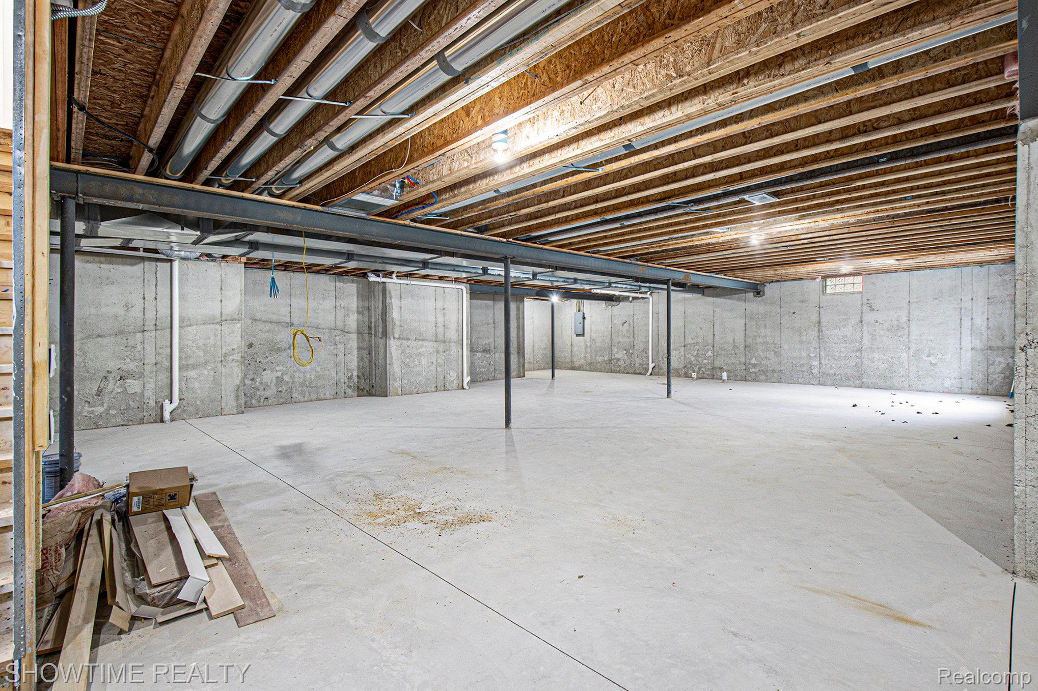 11695 ENCORE Drive