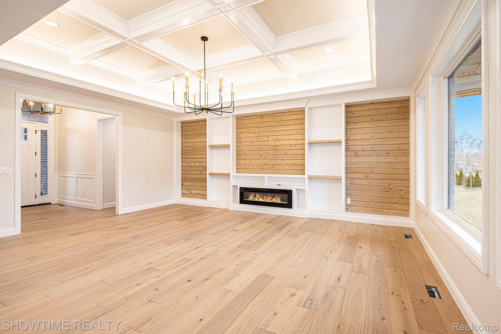 11695 ENCORE Drive