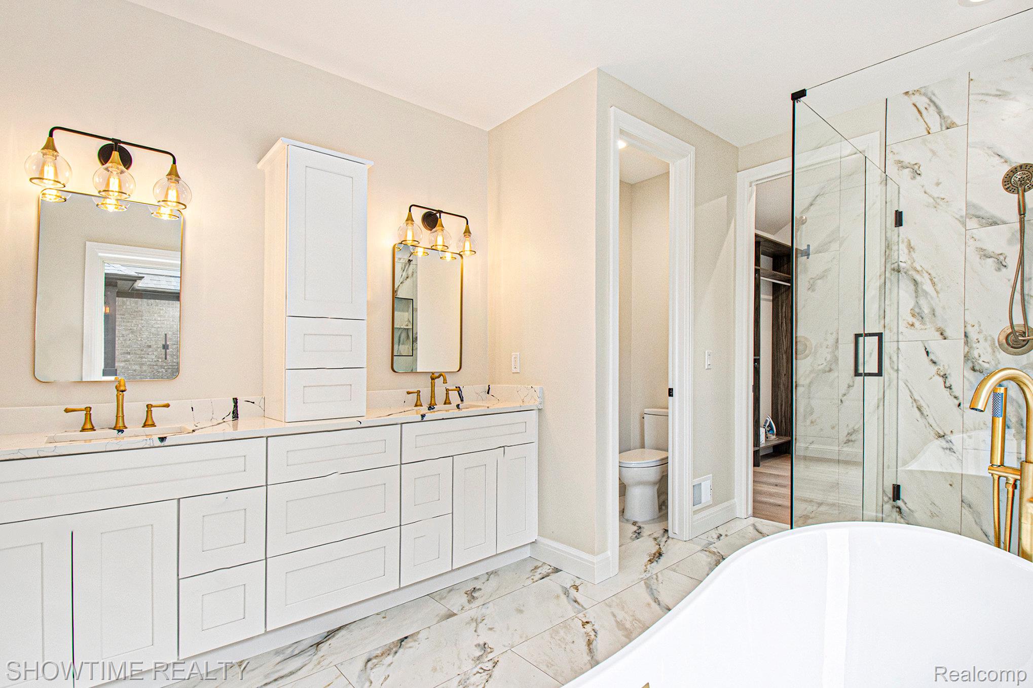 11695 ENCORE Drive