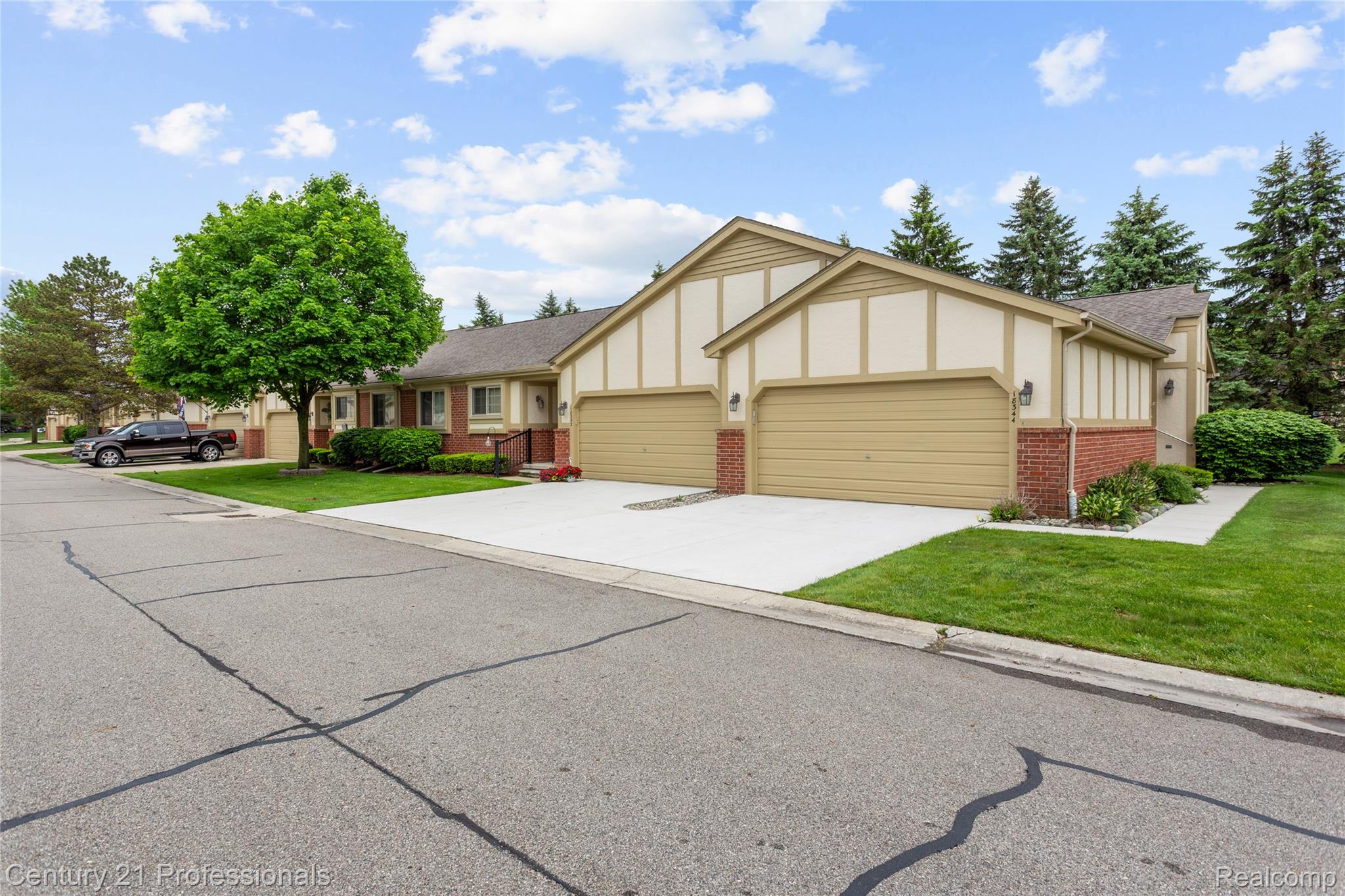 18344 Greenmeadow Drive