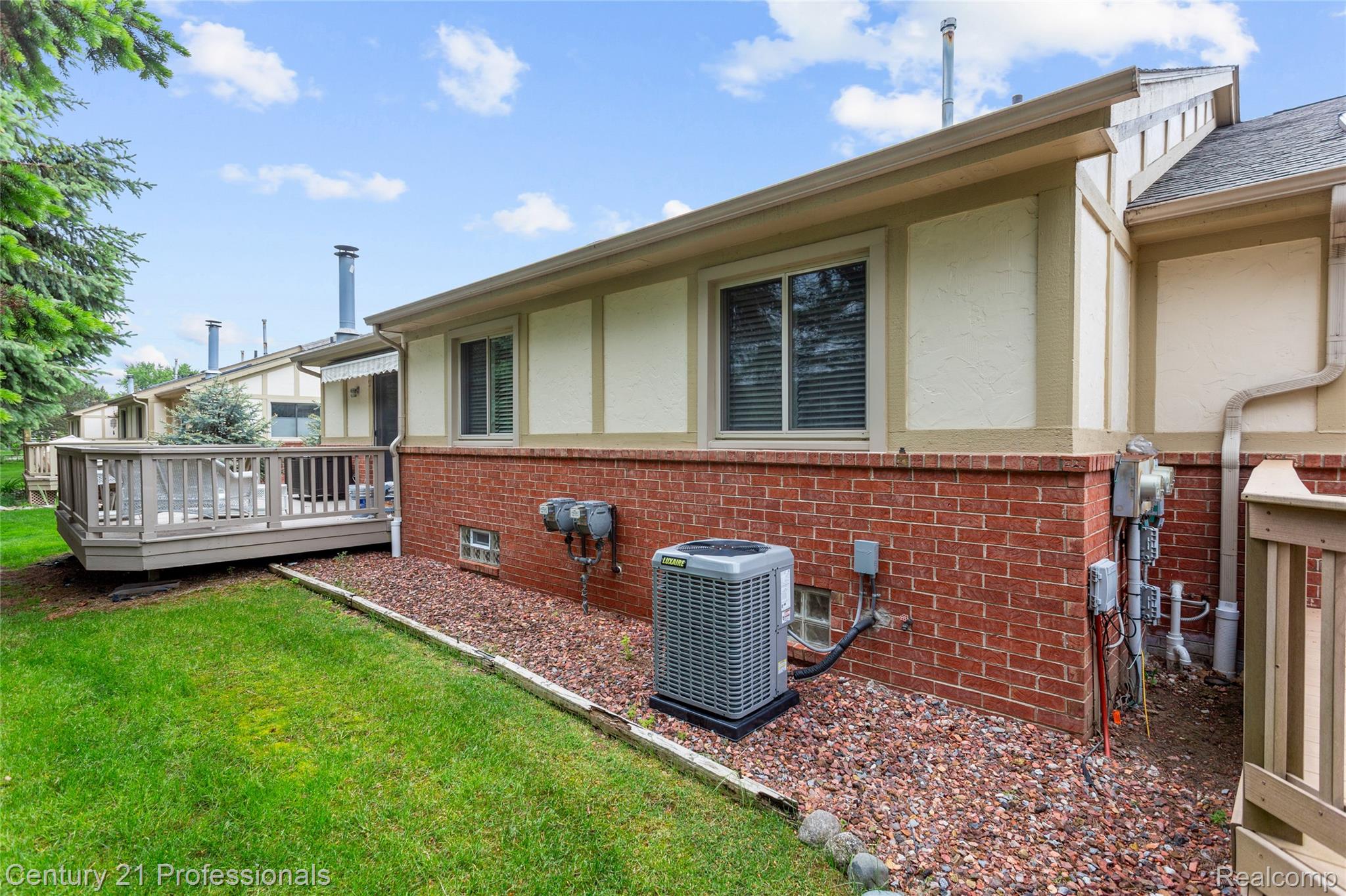 18344 Greenmeadow Drive