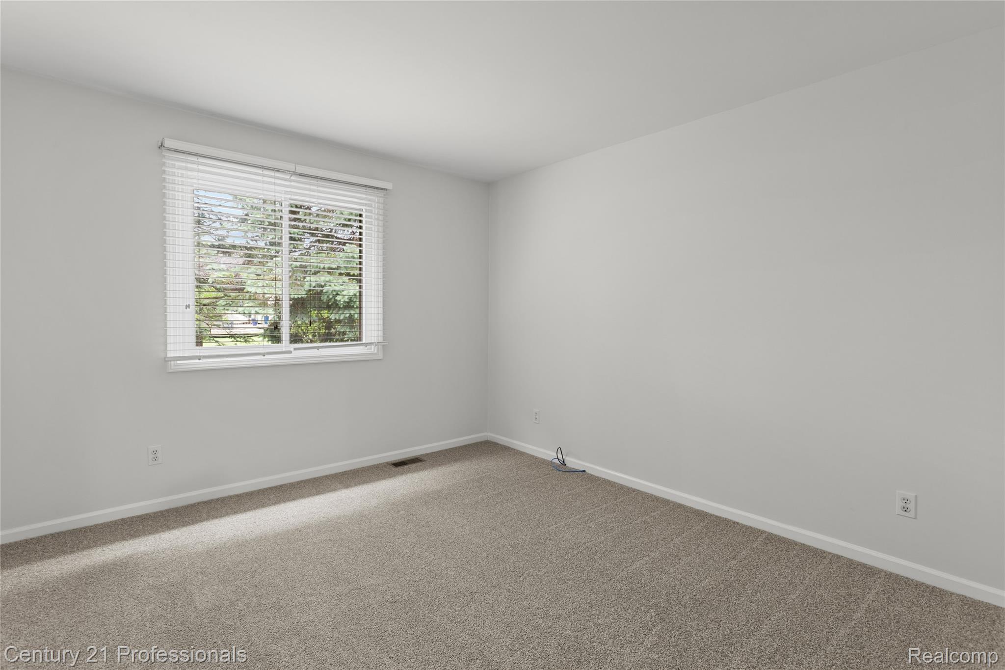 18344 Greenmeadow Drive