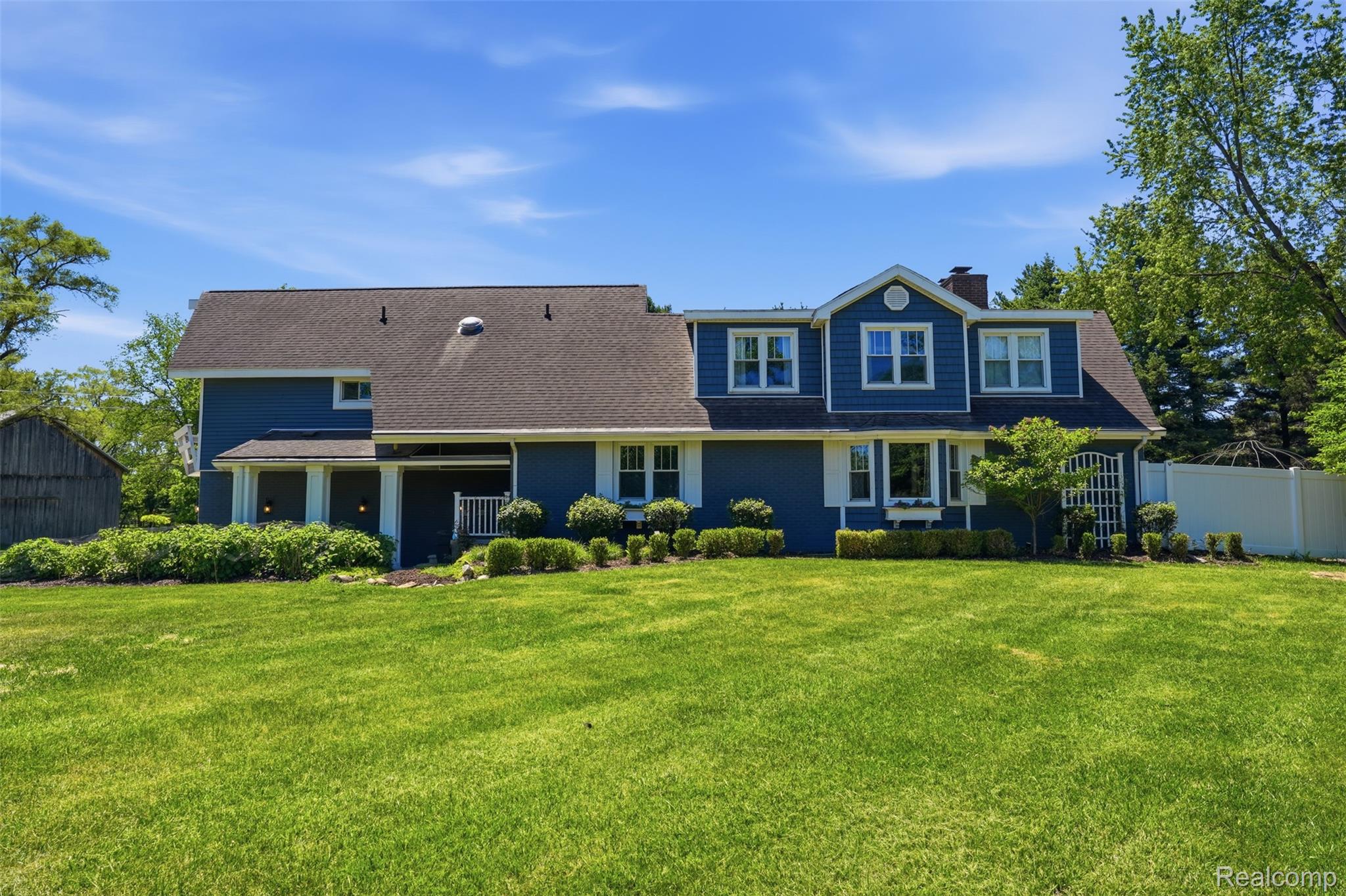 5080 Pleasant Valley Road