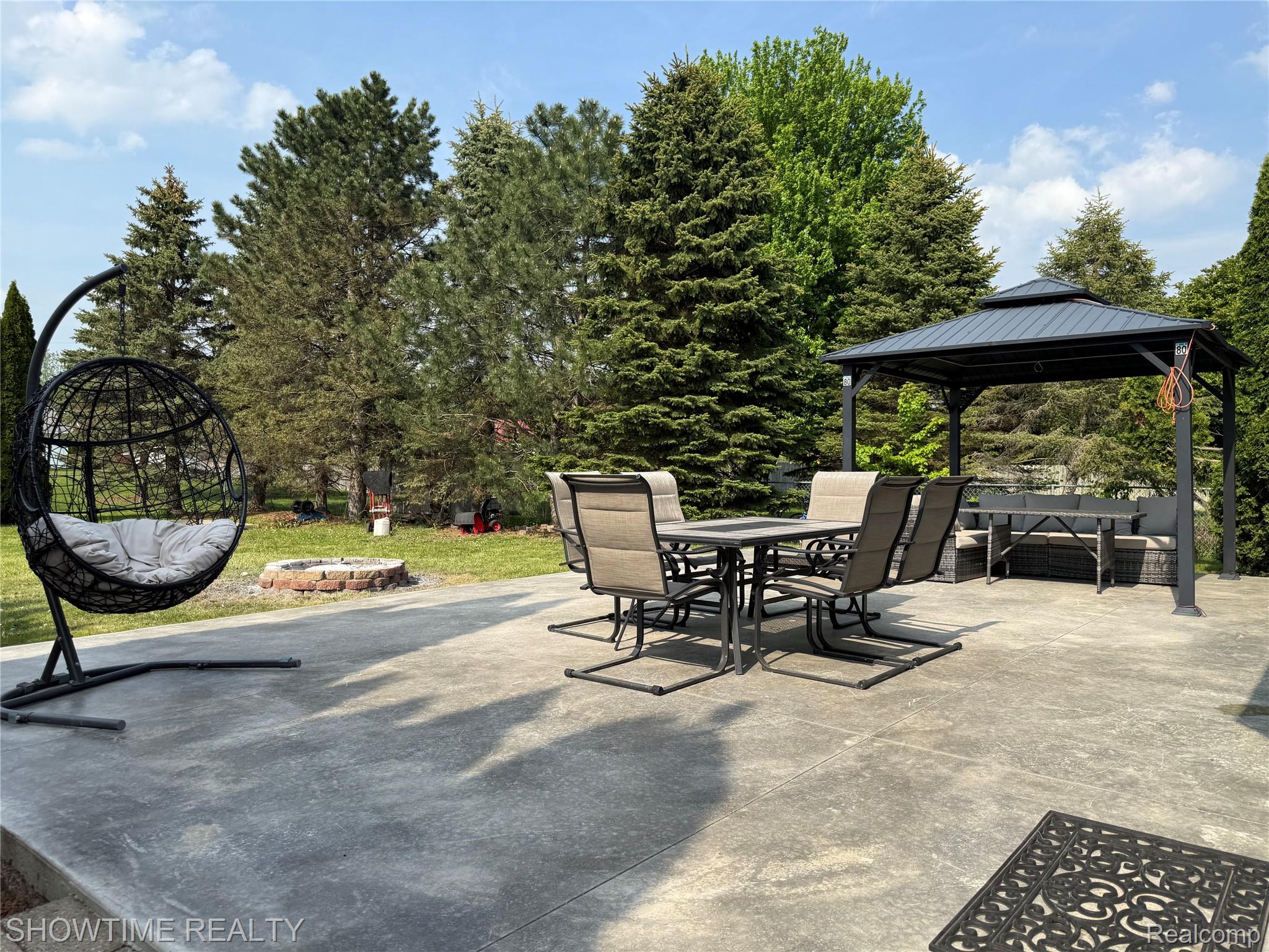 21523 Mackenzie Drive