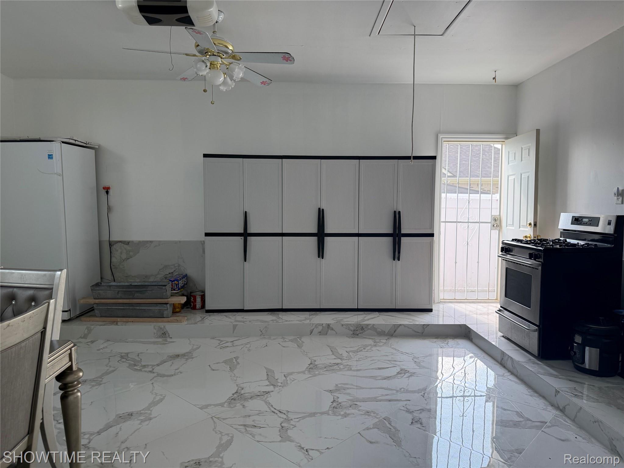 21523 Mackenzie Drive