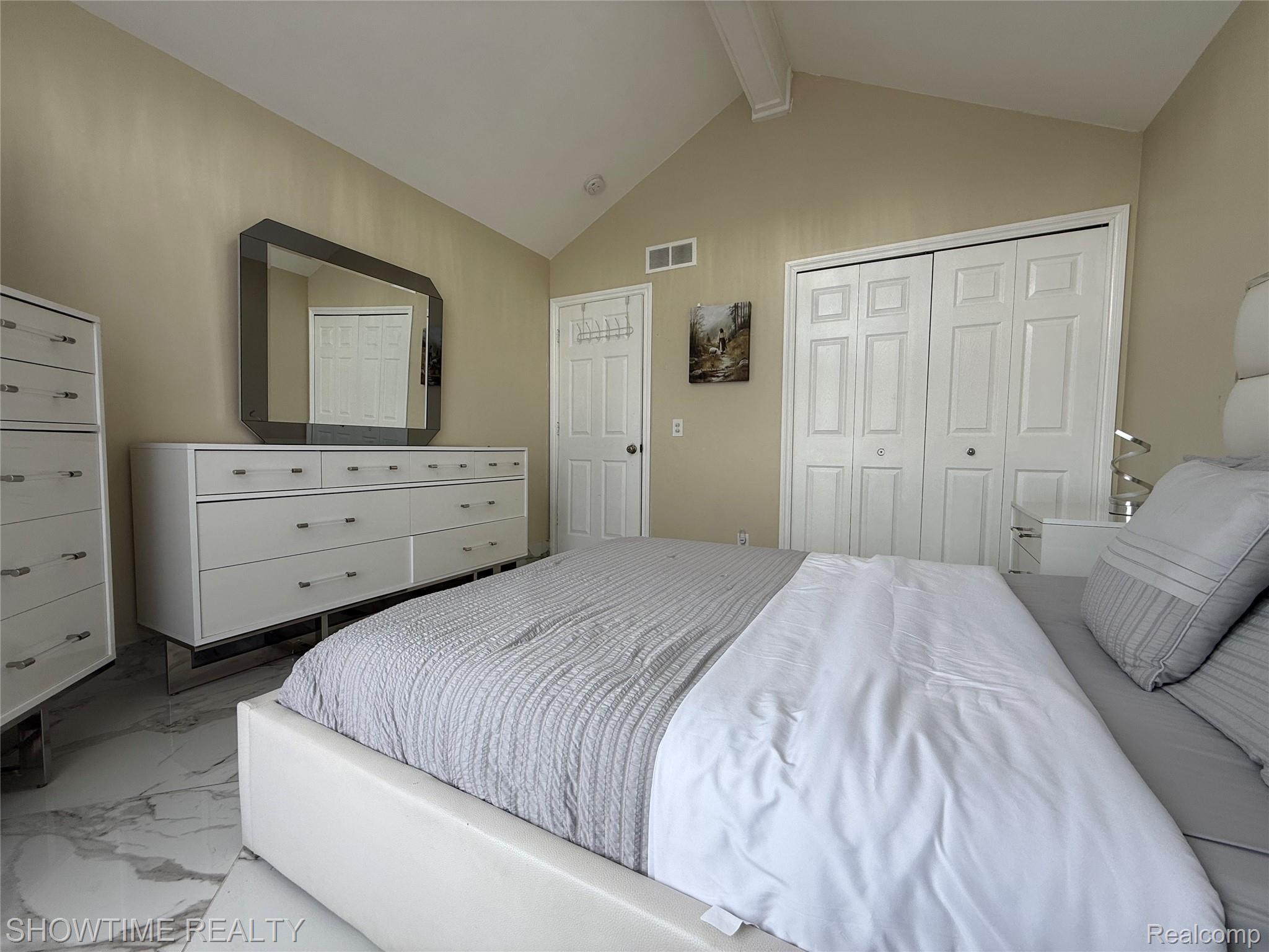 21523 Mackenzie Drive