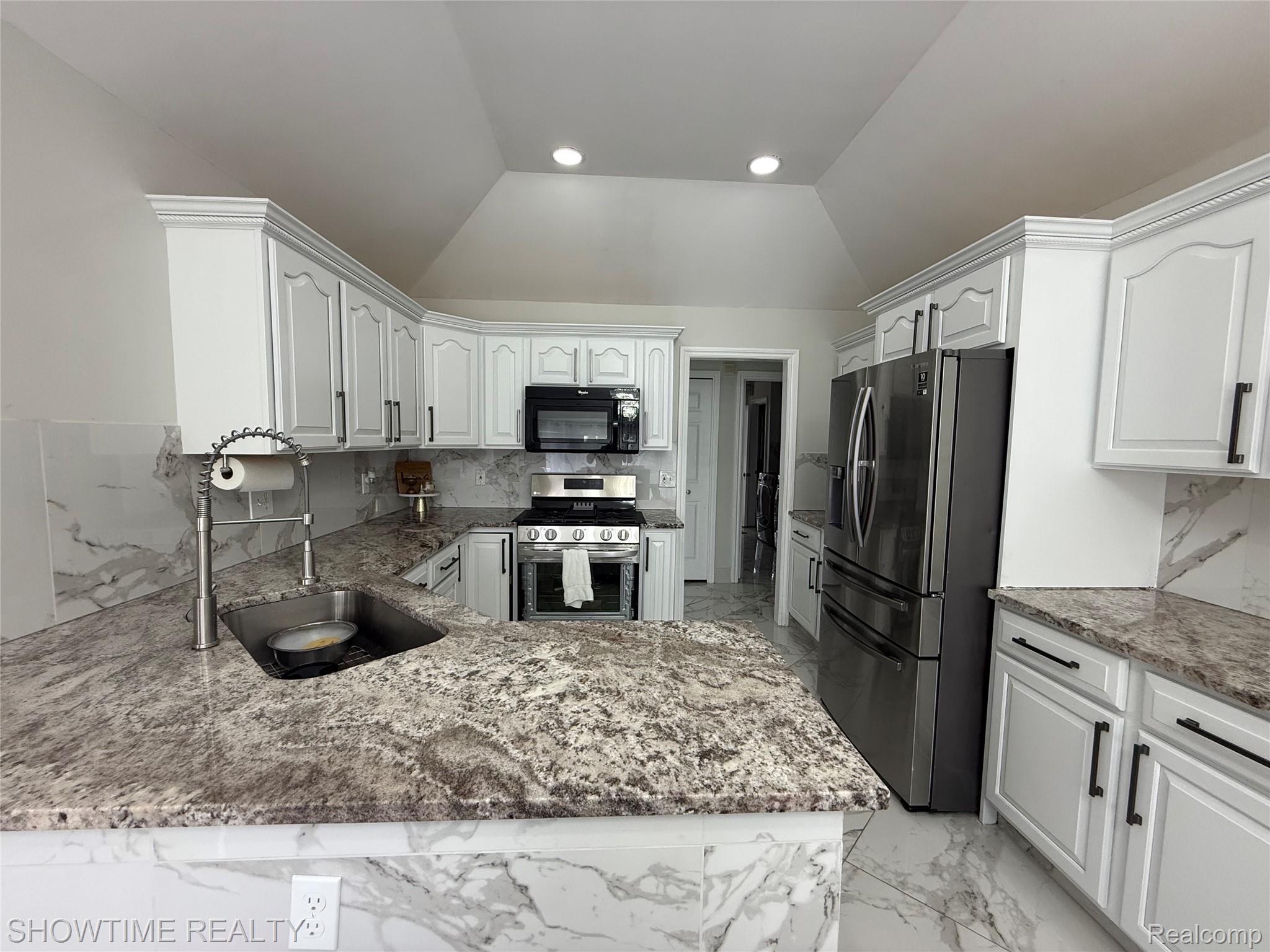 21523 Mackenzie Drive