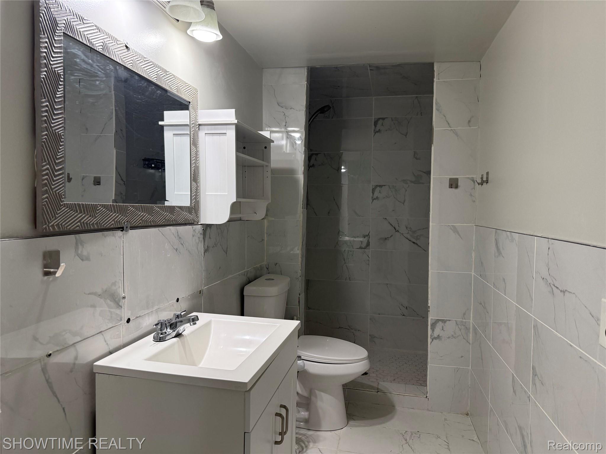 21523 Mackenzie Drive