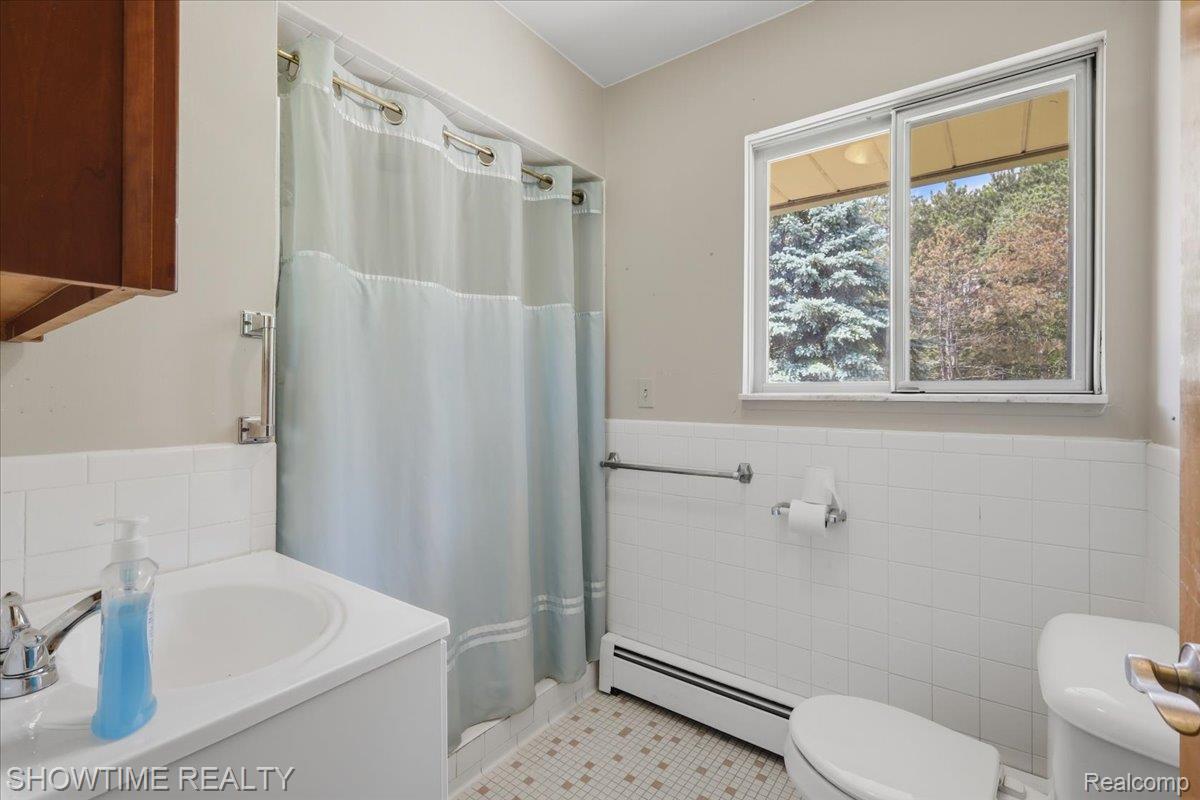 1661 Madeline Drive