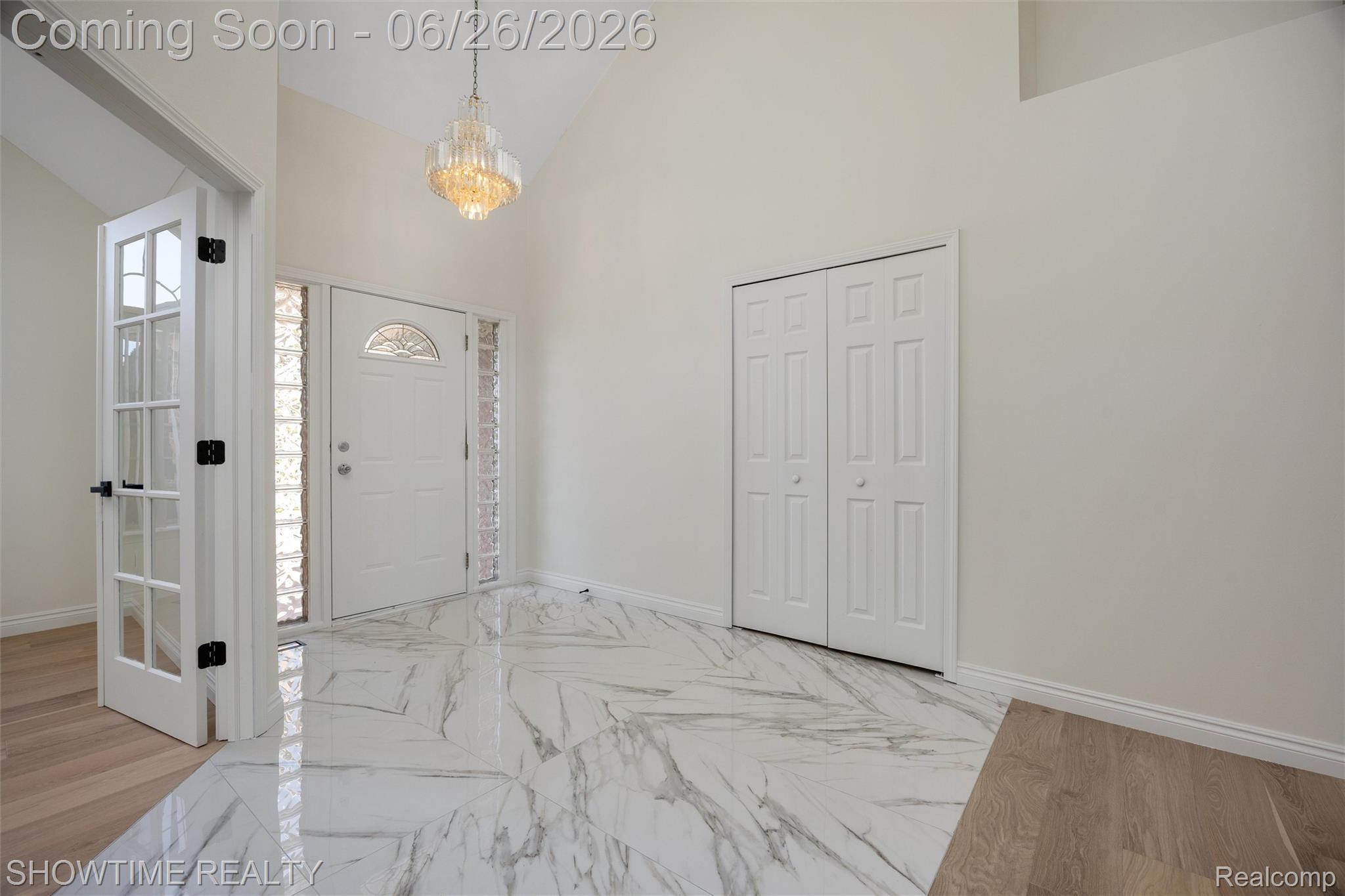 15854 Candle Drive