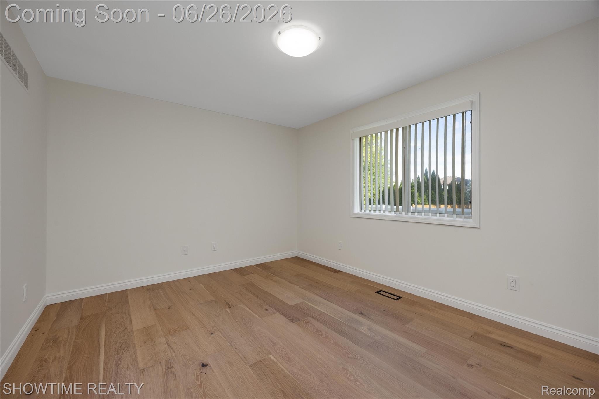 15854 Candle Drive