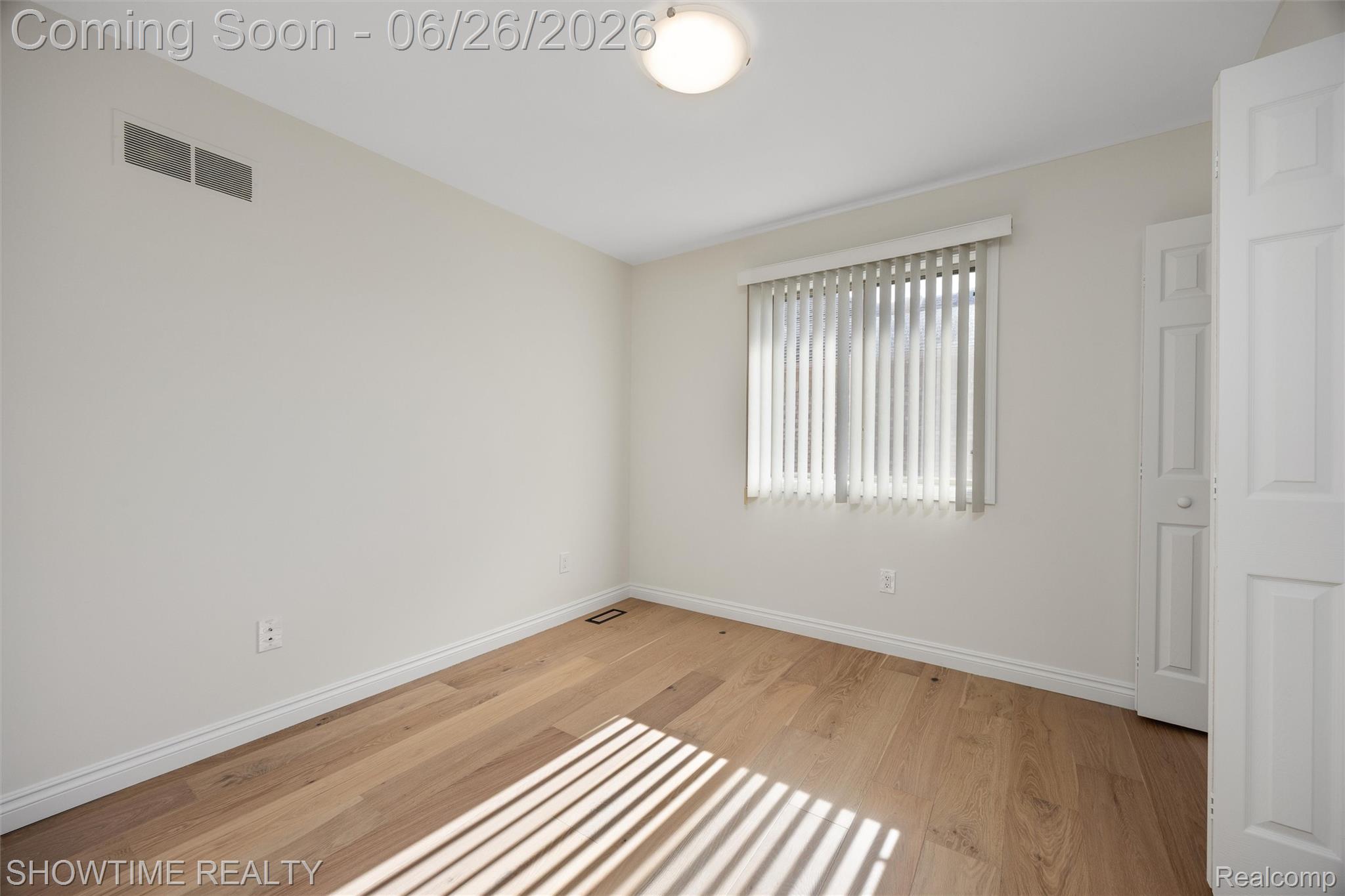 15854 Candle Drive