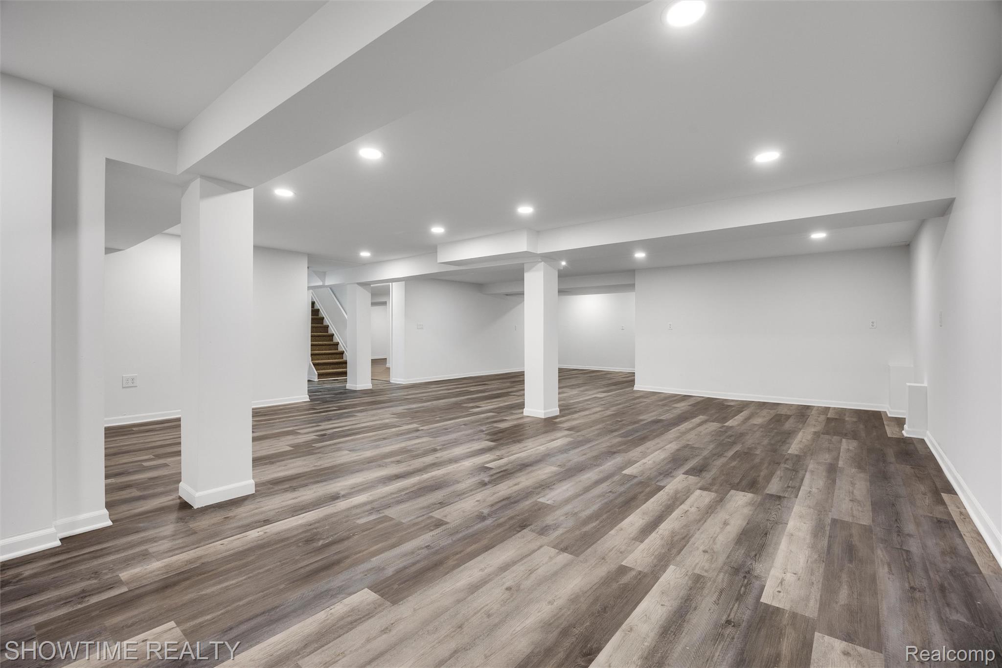 15854 Candle Drive