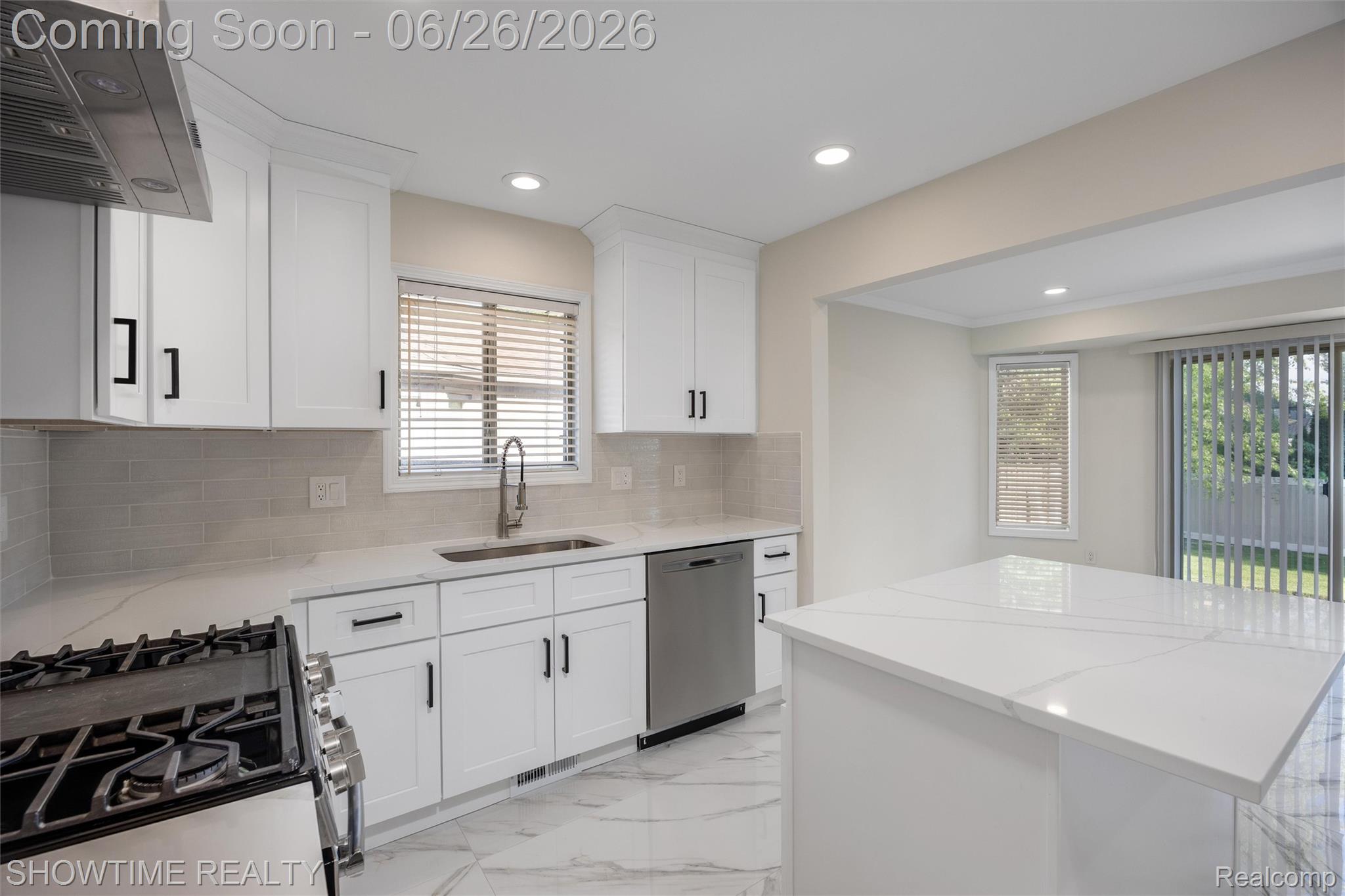 15854 Candle Drive