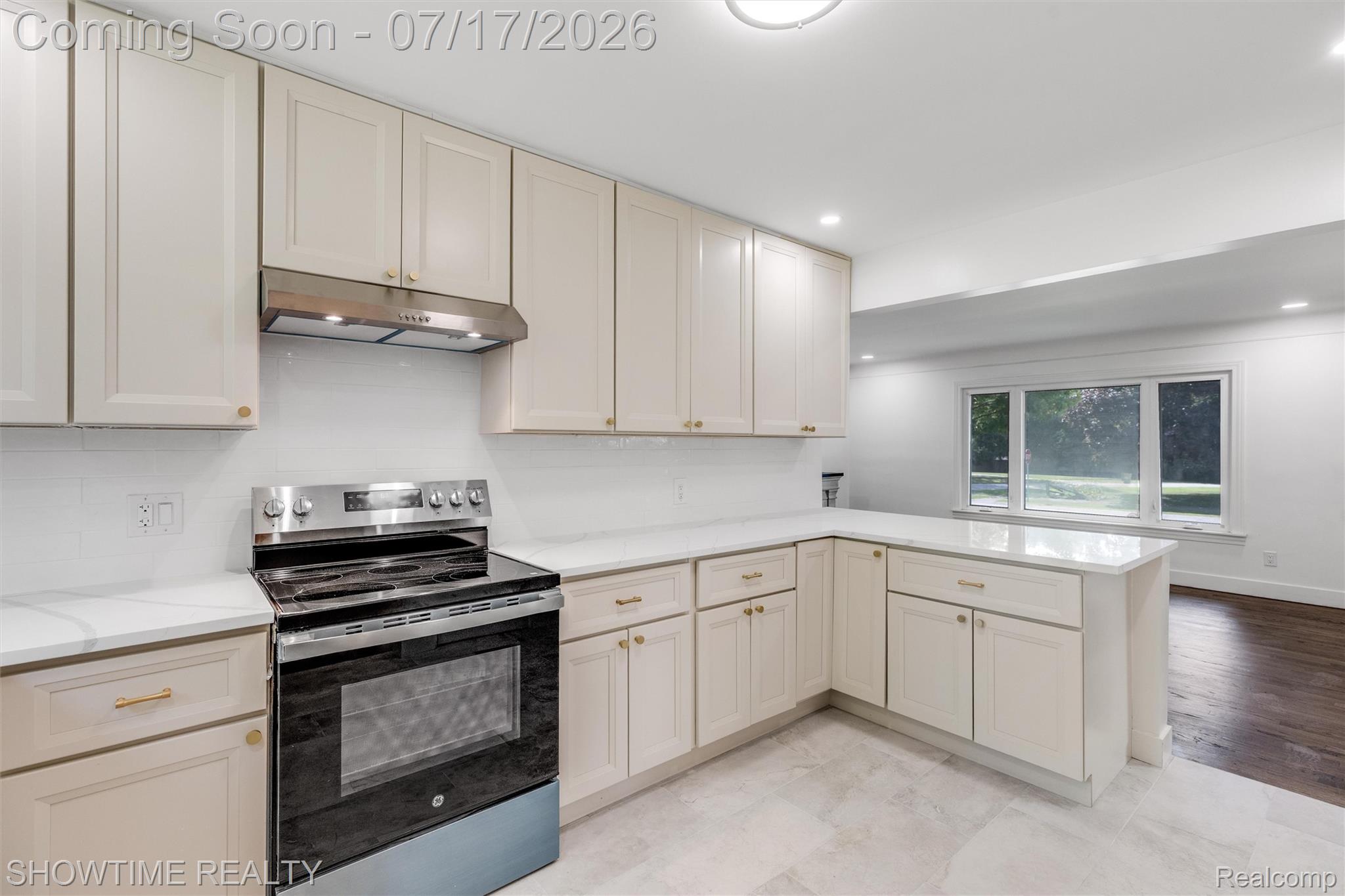 3708 Baybrook Drive