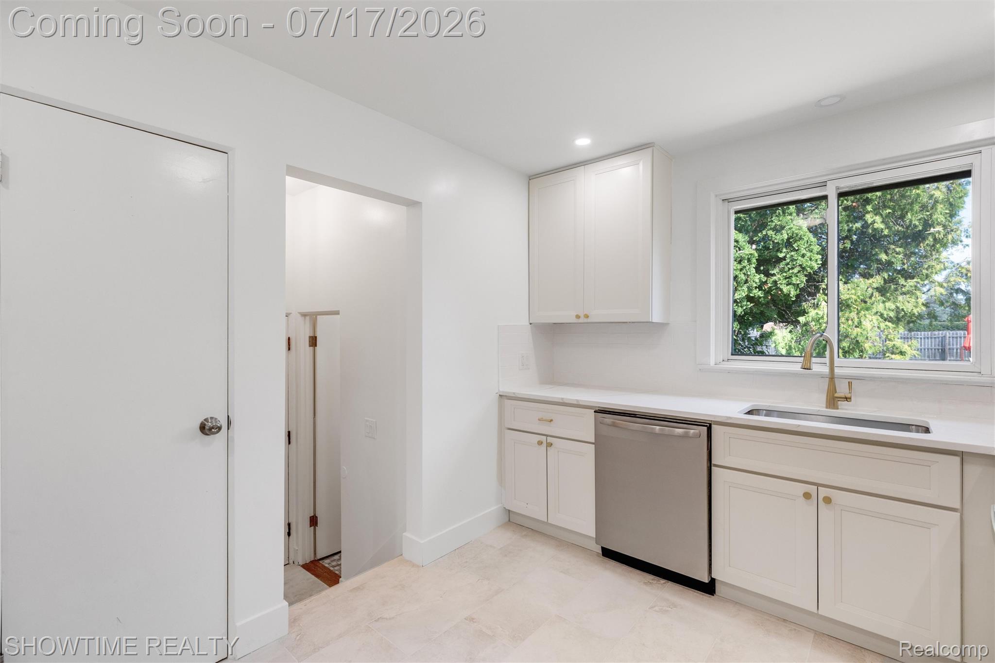 3708 Baybrook Drive