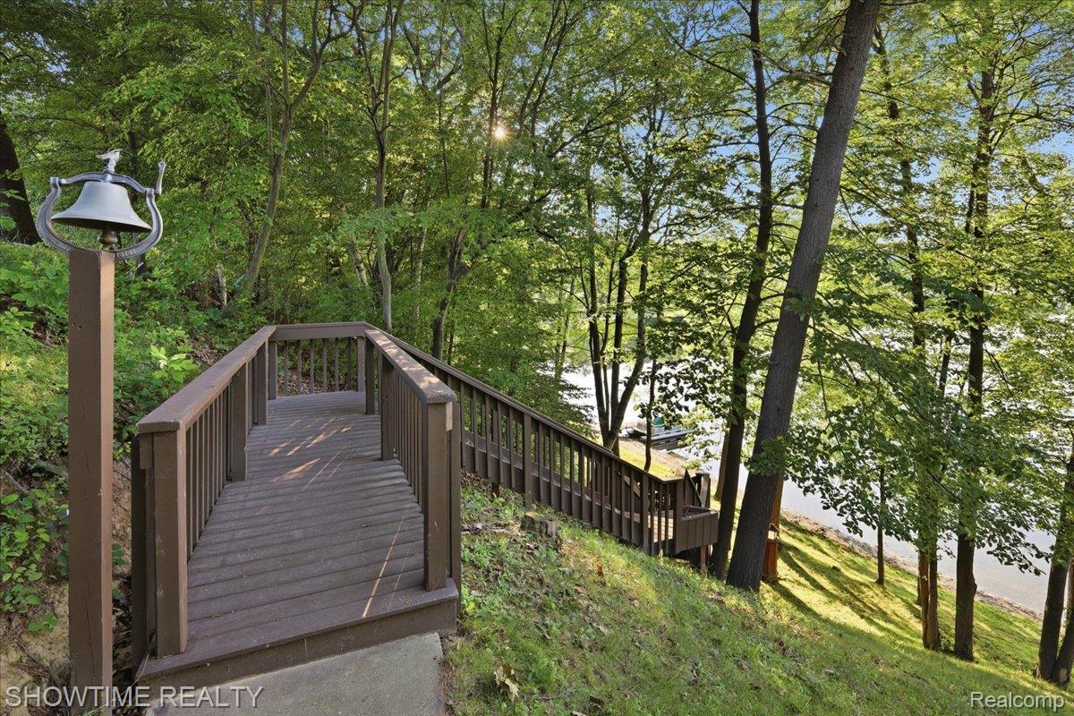 4200 Pierce Road