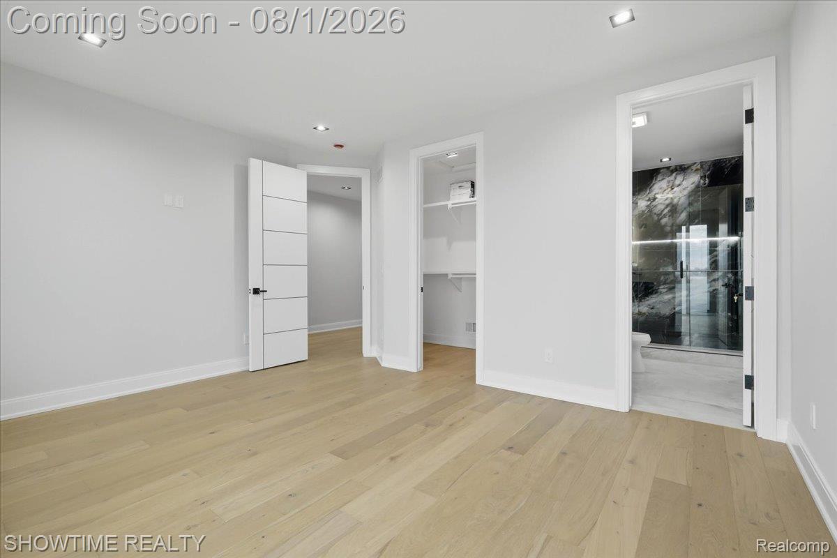 13281 Haddon Street