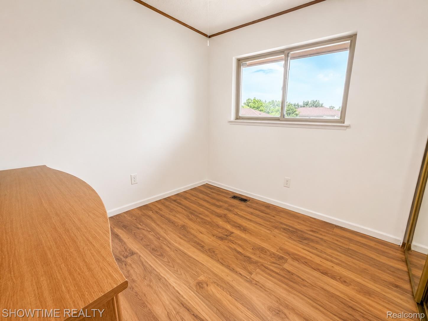 40335 Harmon Drive
