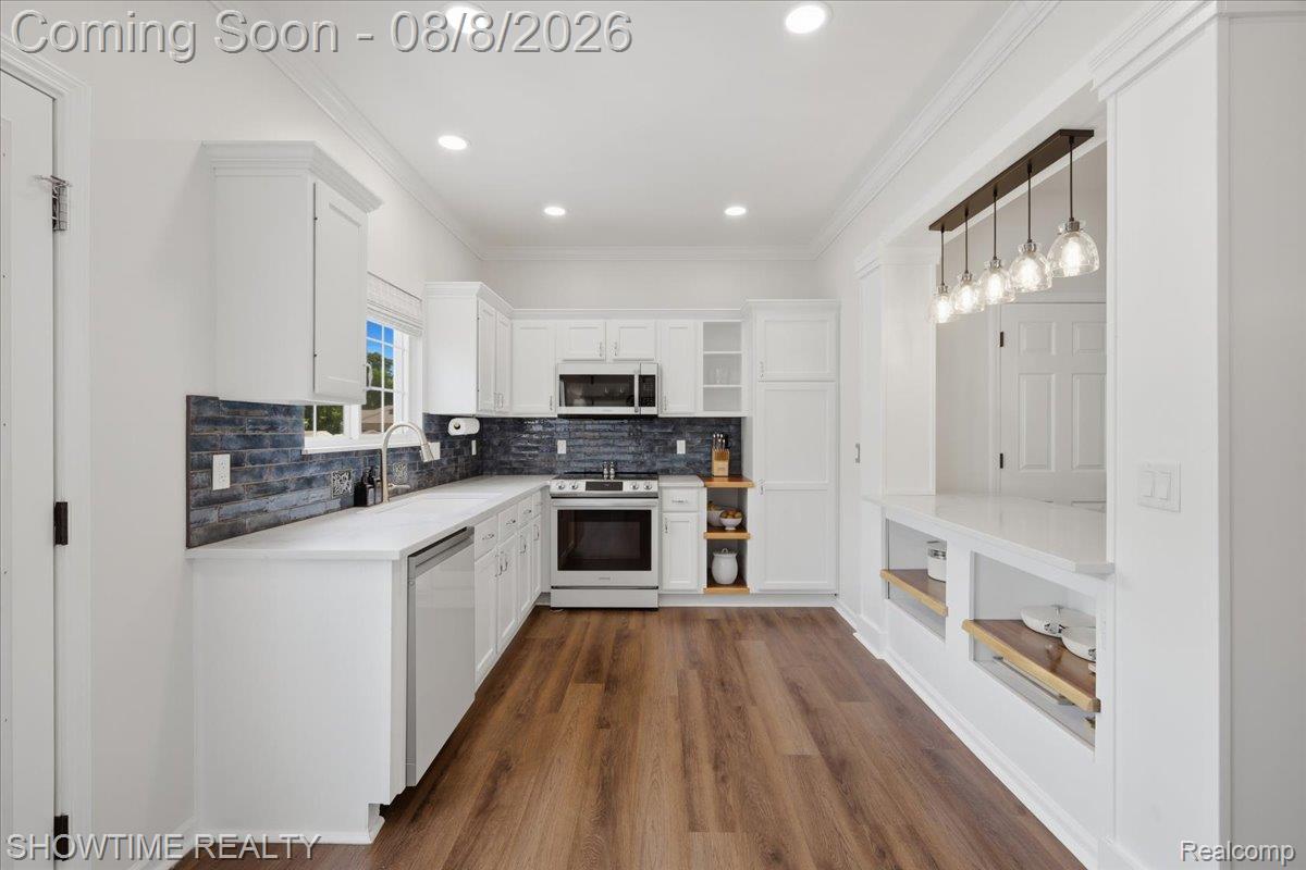 826 Eagle Drive