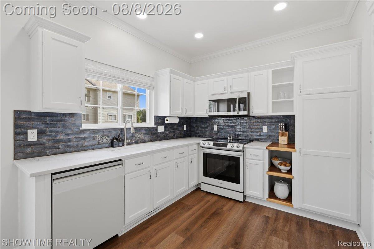 826 Eagle Drive
