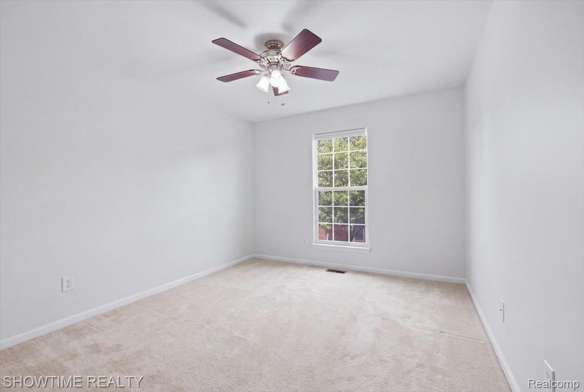 44075 Elm Drive
