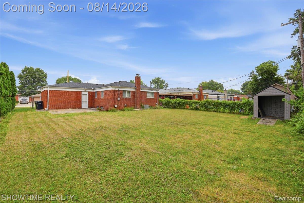 4922 Sanford Drive
