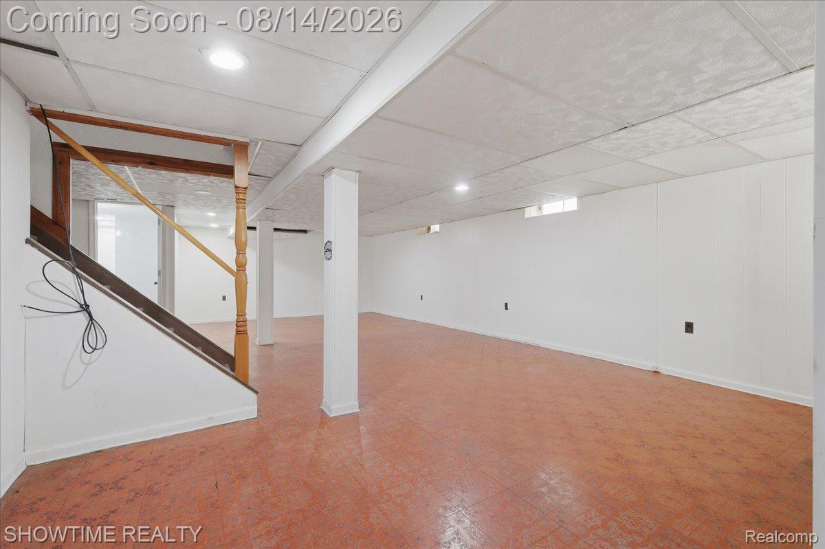 4922 Sanford Drive
