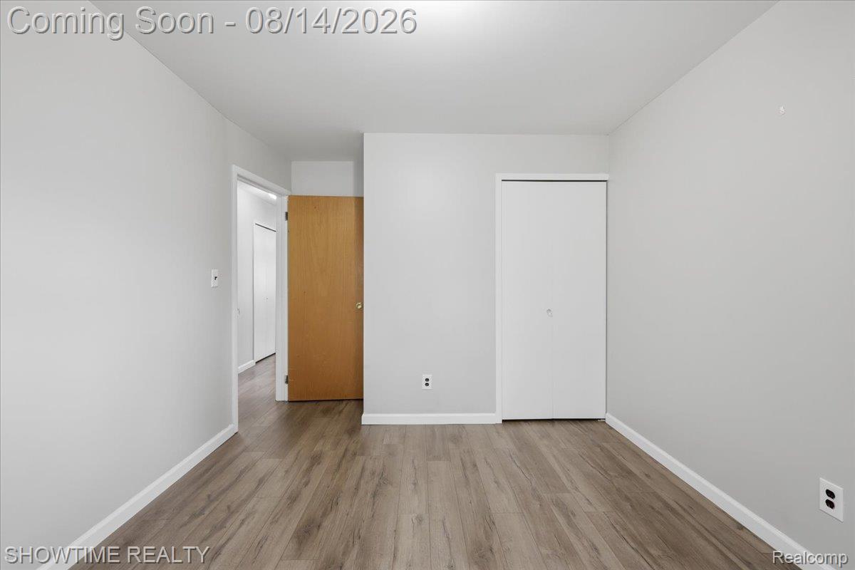 4922 Sanford Drive