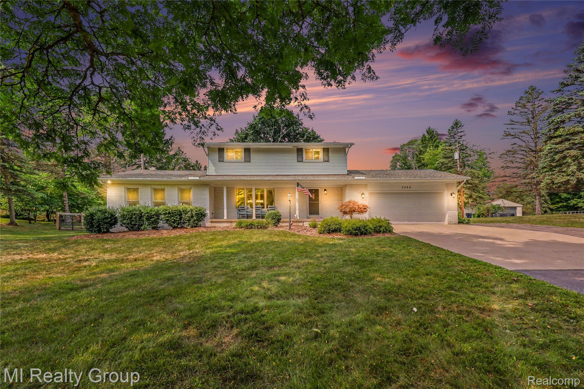 3426 Hadden Road