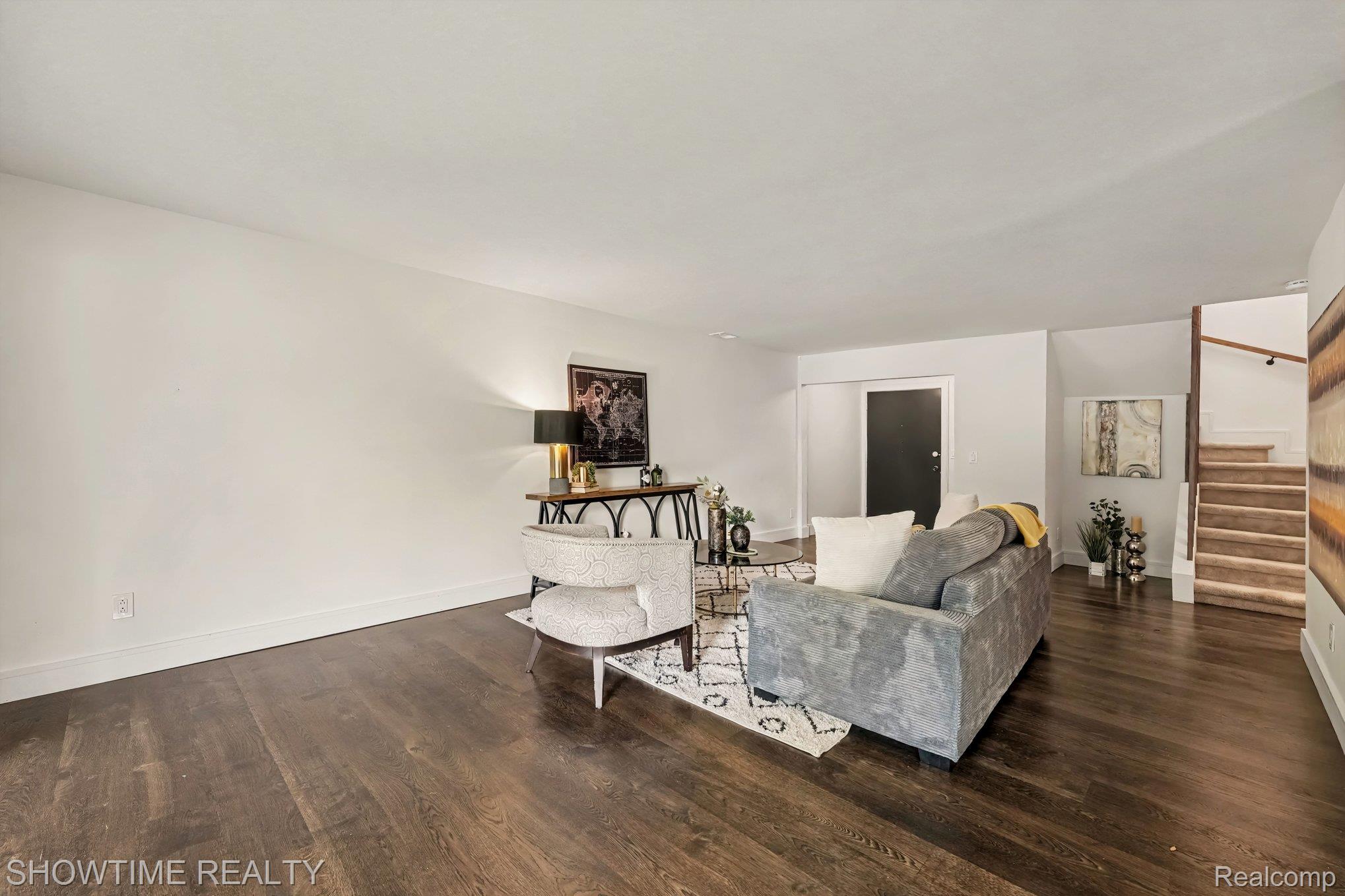 42160 Woodward Avenue Unit: 39