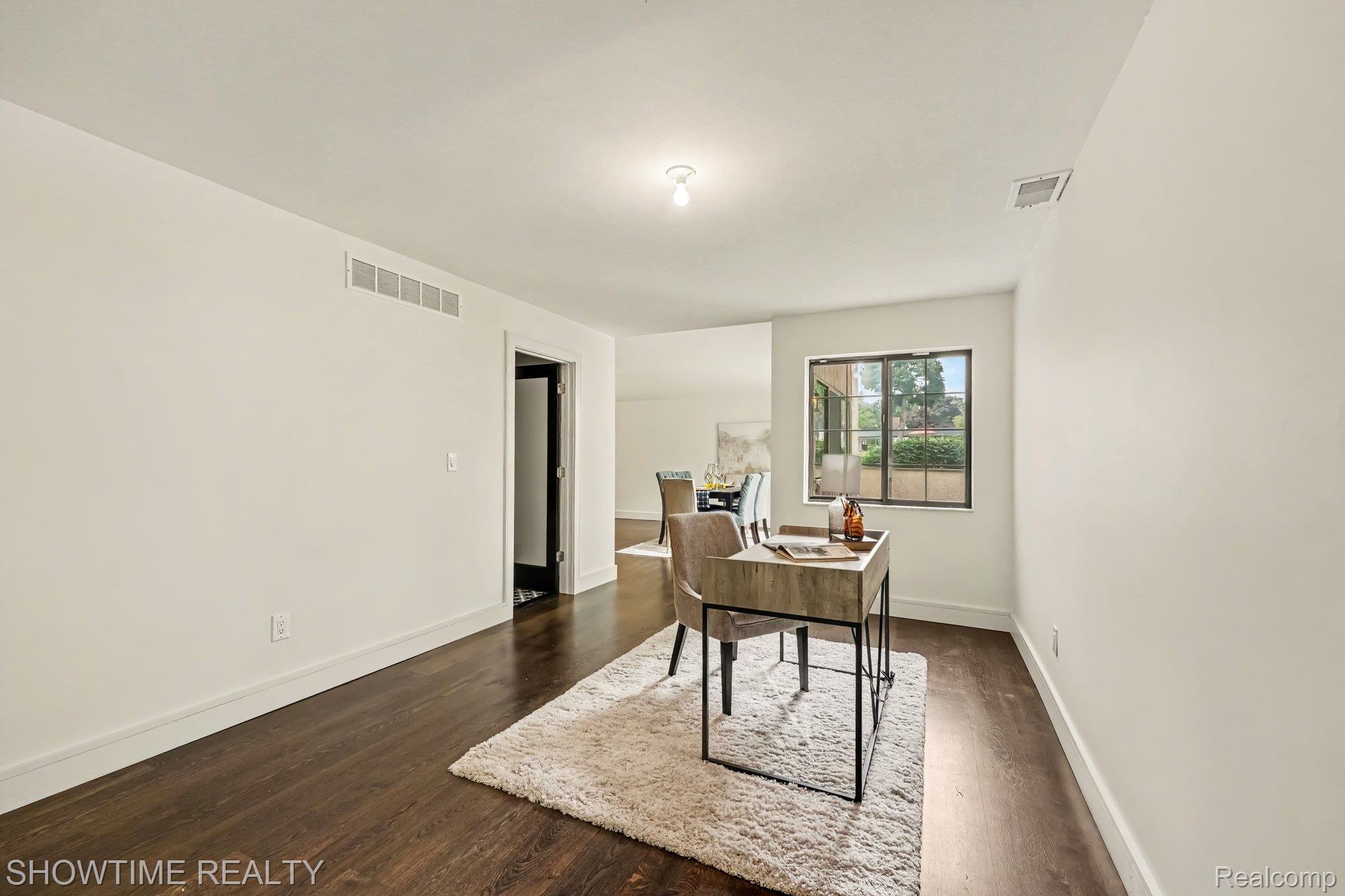 42160 Woodward Avenue Unit: 39