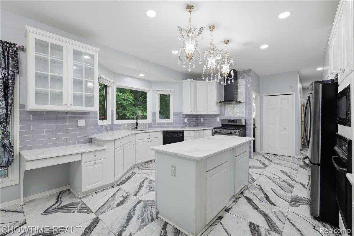 11656 Majestic Court