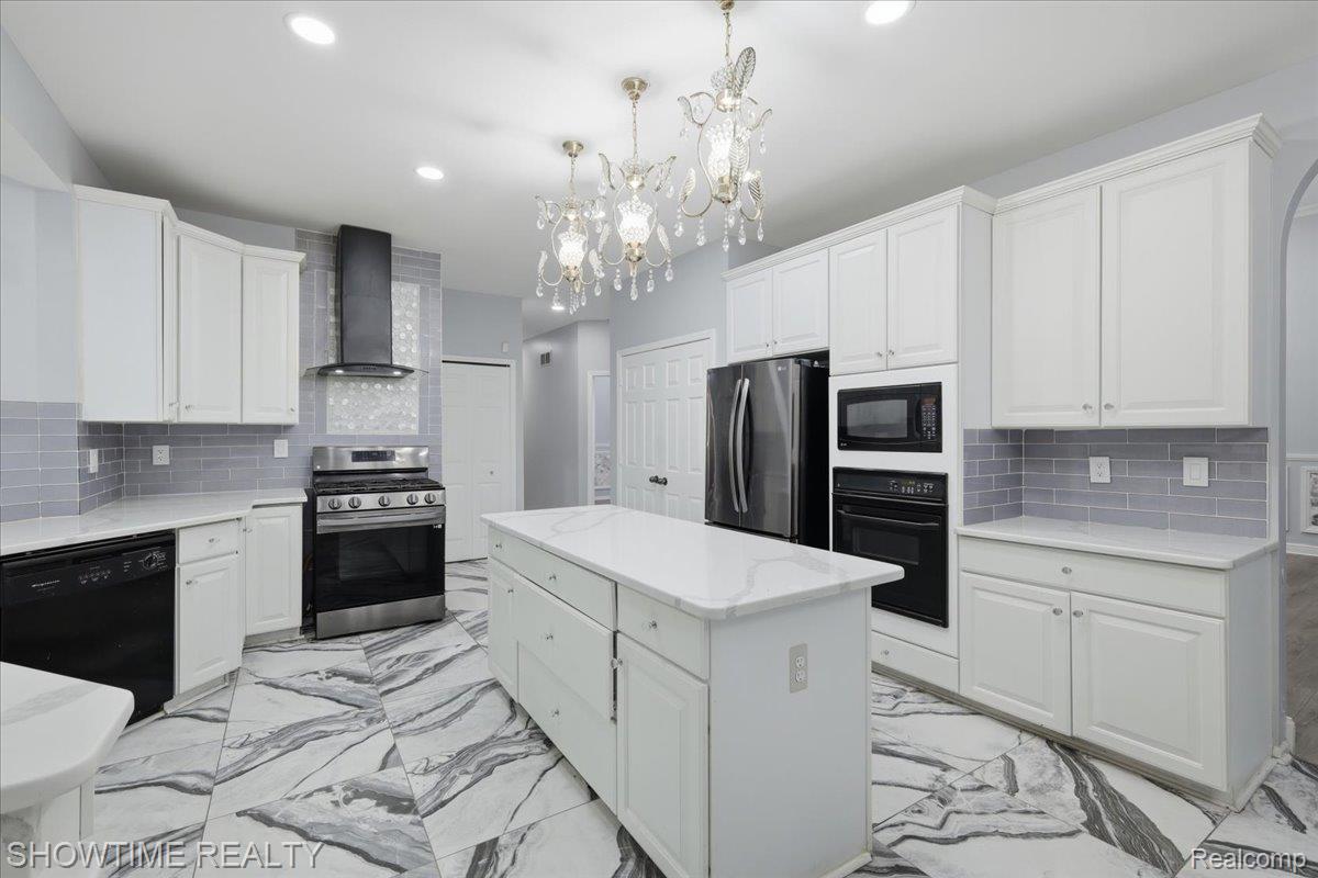 11656 Majestic Court