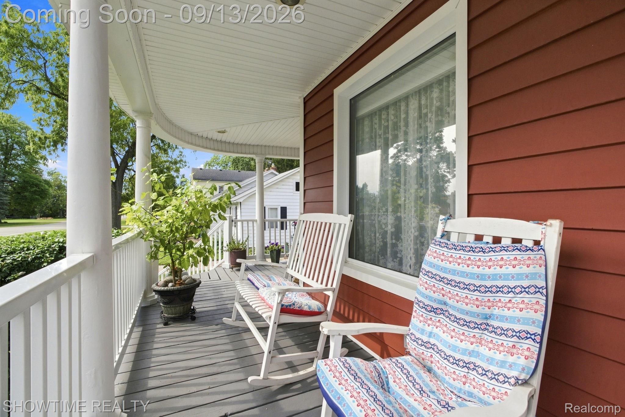 1513 Saint Clair Boulevard