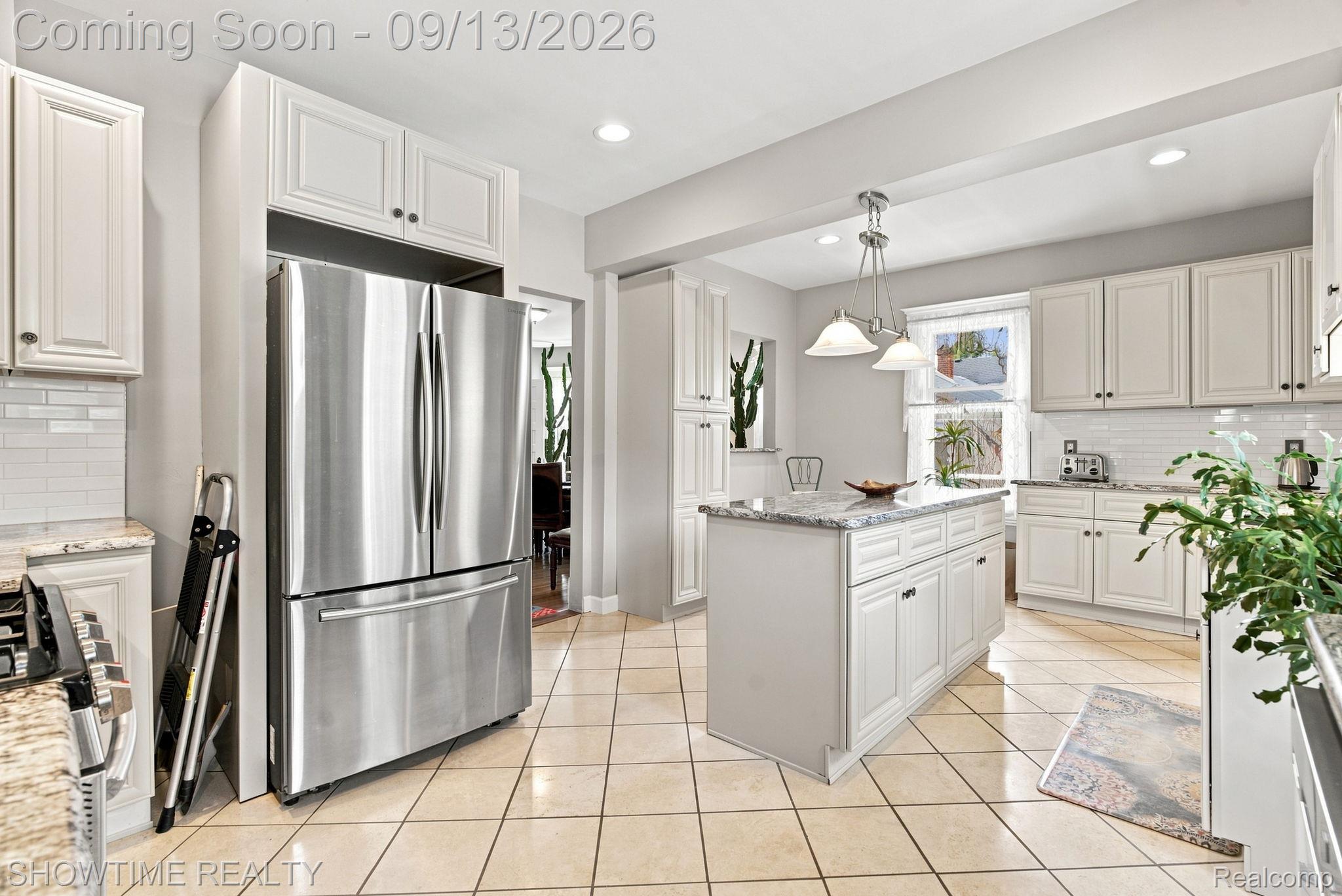 1513 Saint Clair Boulevard