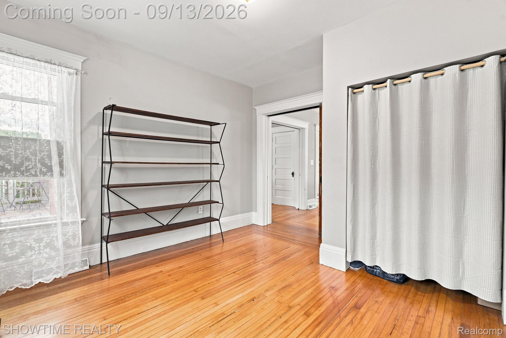 1513 Saint Clair Boulevard