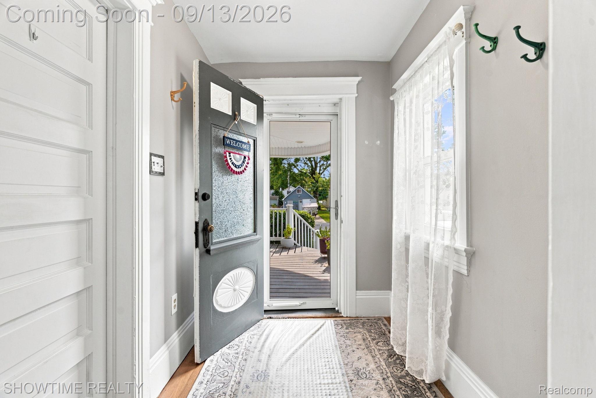 1513 Saint Clair Boulevard