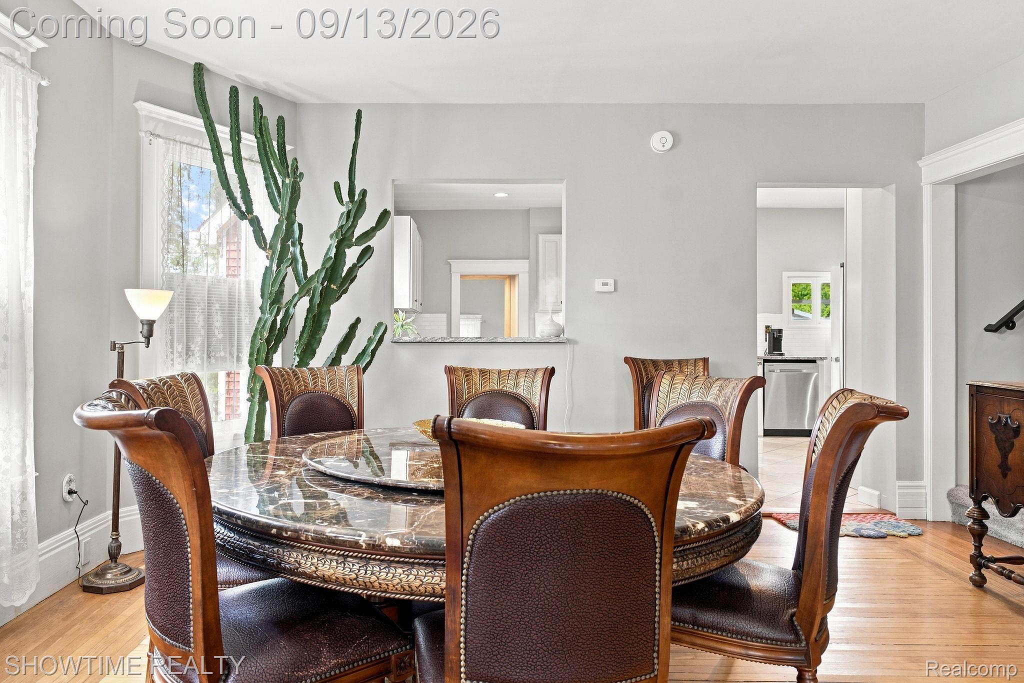 1513 Saint Clair Boulevard
