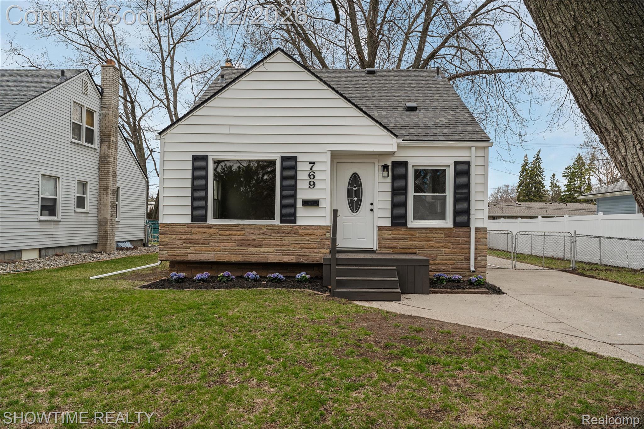 769 Coolidge Avenue