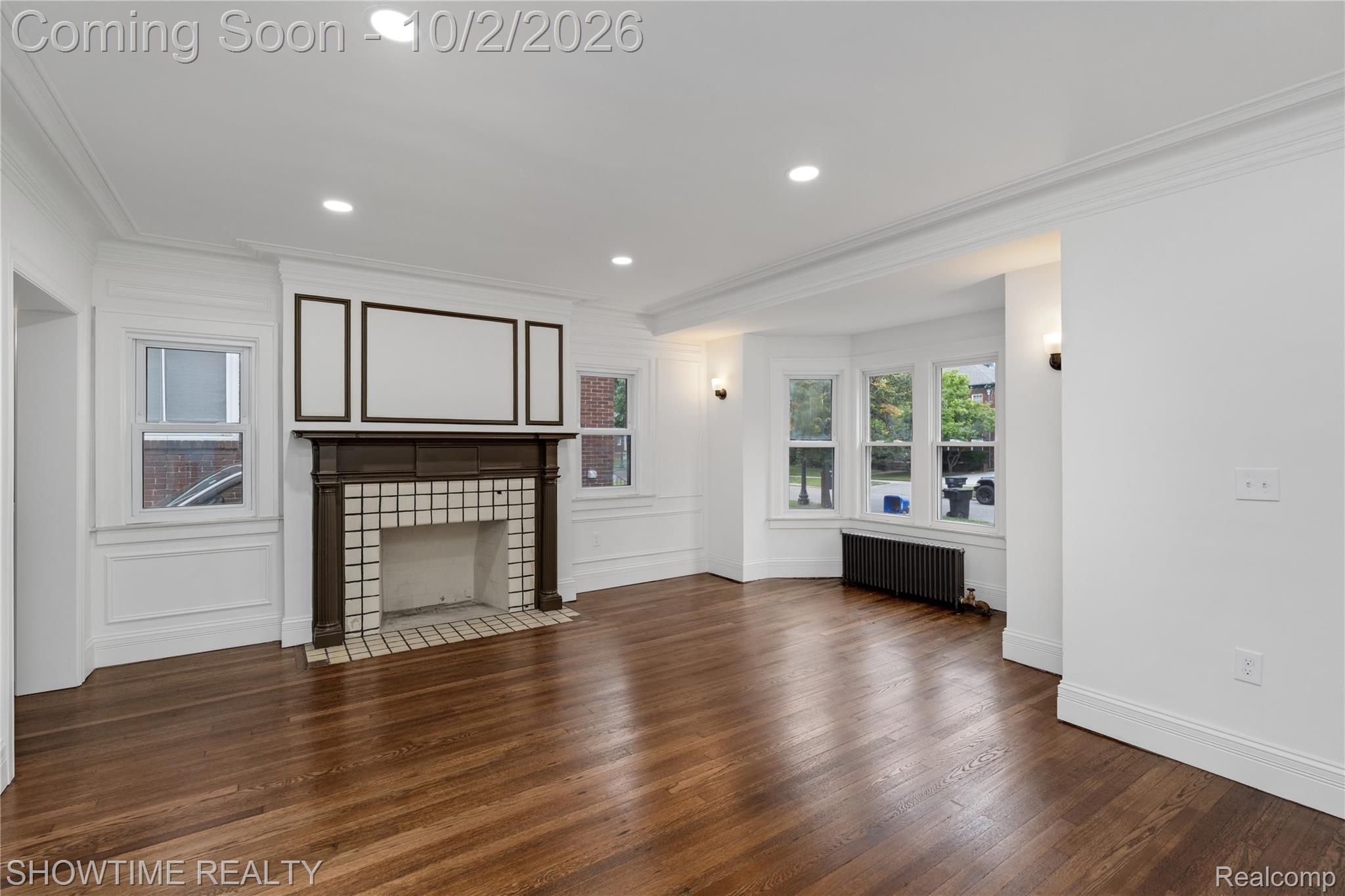 2437 Longfellow Street