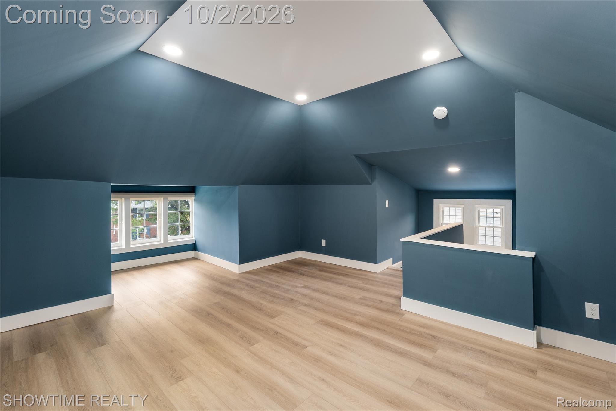 2437 Longfellow Street