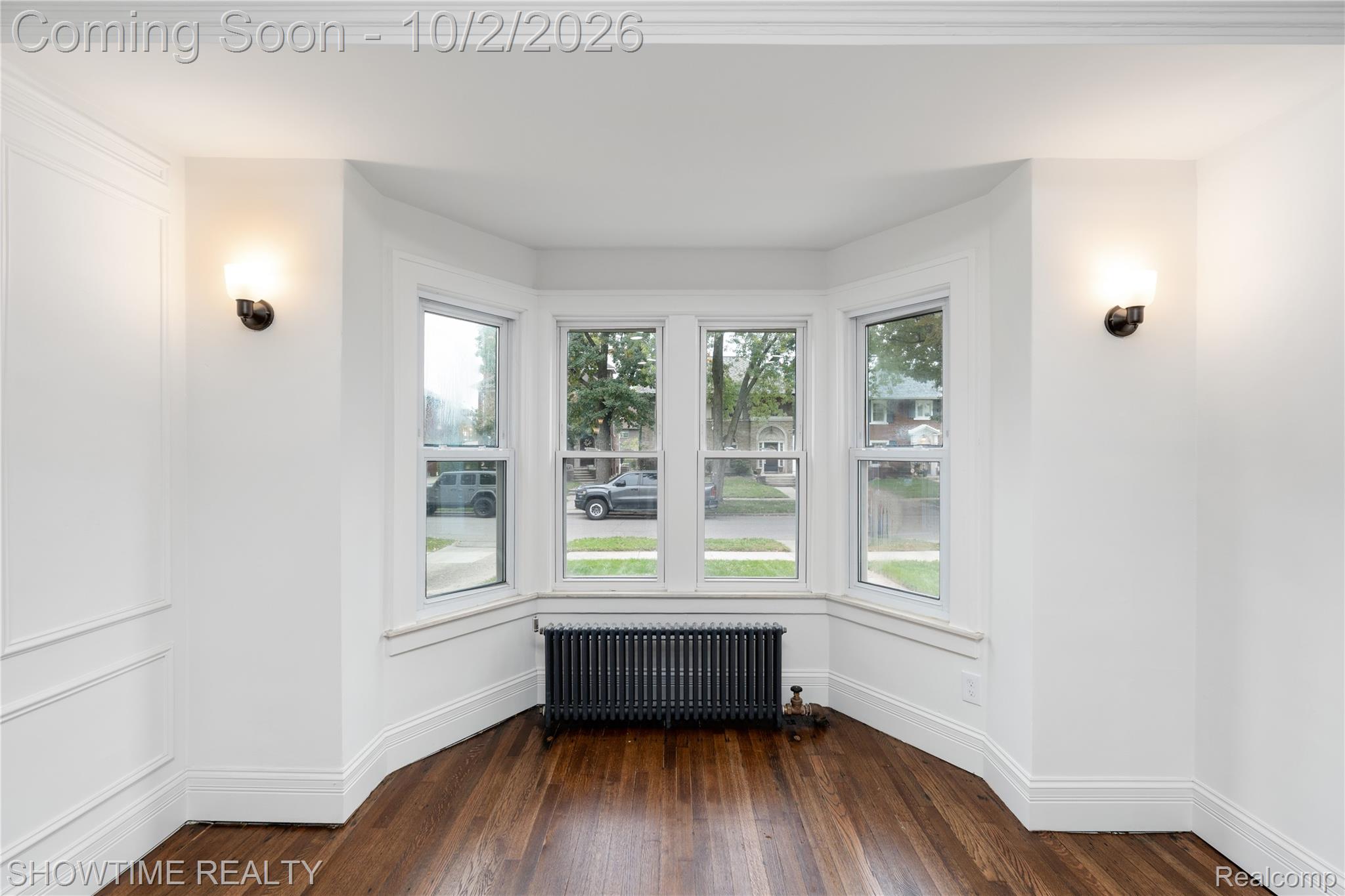 2437 Longfellow Street