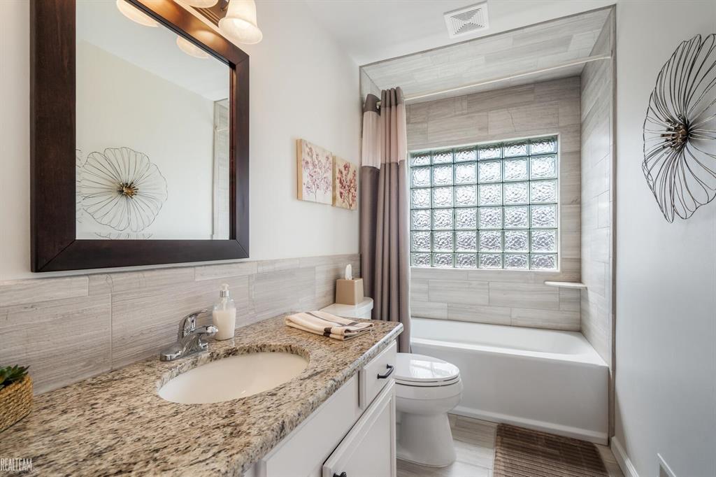 17456 Hilldale Drive