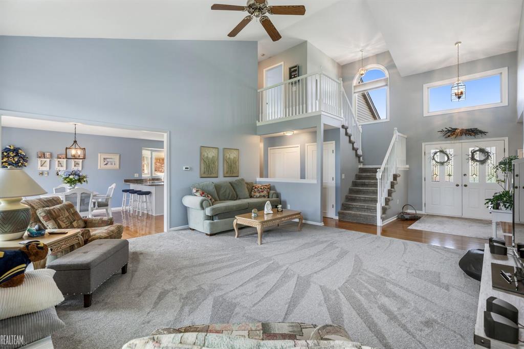 17456 Hilldale Drive