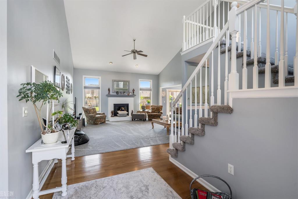 17456 Hilldale Drive