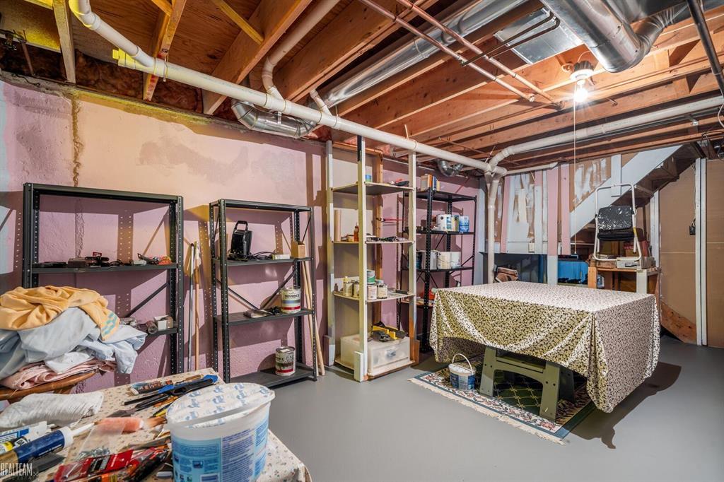 17456 Hilldale Drive