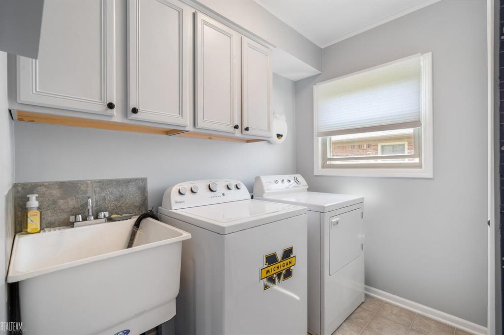 17456 Hilldale Drive