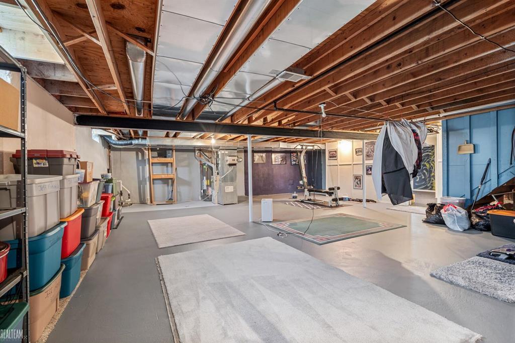 17456 Hilldale Drive