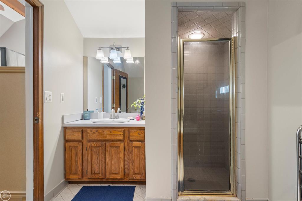 8993 Mary Ann Avenue